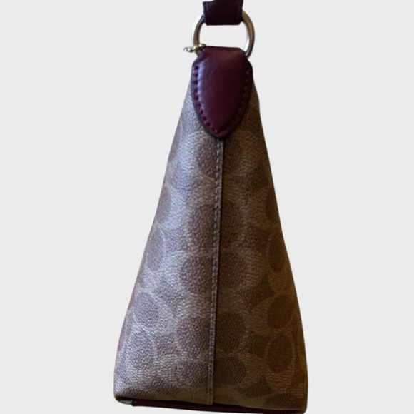 Coach CX588 Signature Canvas Shoulder Bag Horse & Carriage Print - Picture 8 of 13